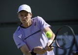 ATP w Miami: Hubert Hurkacz - Felix Auger-Aliassime 0:2. Wrocławianin pożegnał się z turniejem w Miami