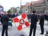 Poznań: Sztandar dla poznańskich strażaków na 135-lecie zawodowej straży [ZDJĘCIA]