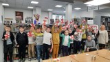 Dzień Flagi 2022. W Opatowie zorganizowano specjalne warsztaty o polskich symbolach narodowych. Zobacz zdjęcia 