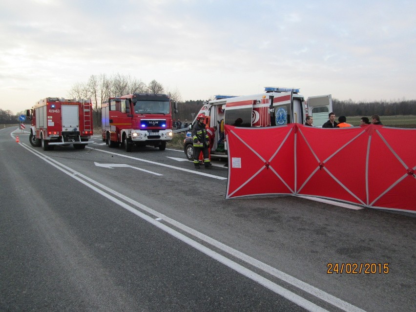 Tragiczny wypadek w Niedzieliskach. Dwie osoby nie żyją...