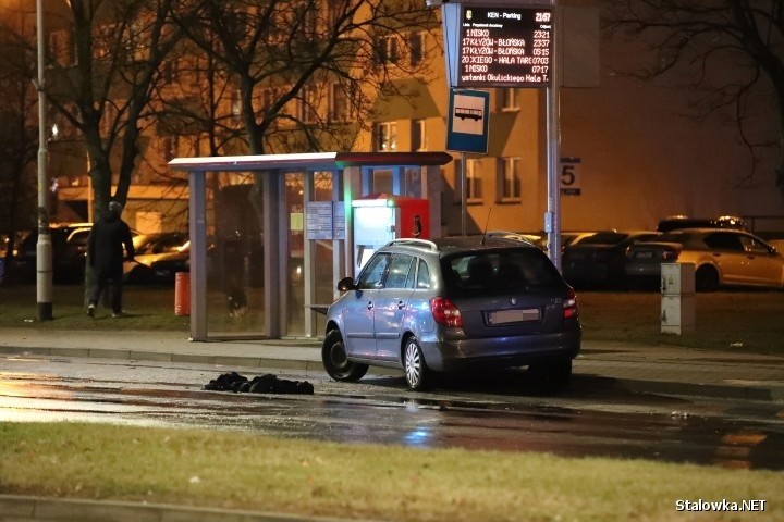 Wypadek w Stalowej Woli. Potrącony przez samochód 29-letni rowerzysta jest ciężko ranny (ZDJĘCIA)