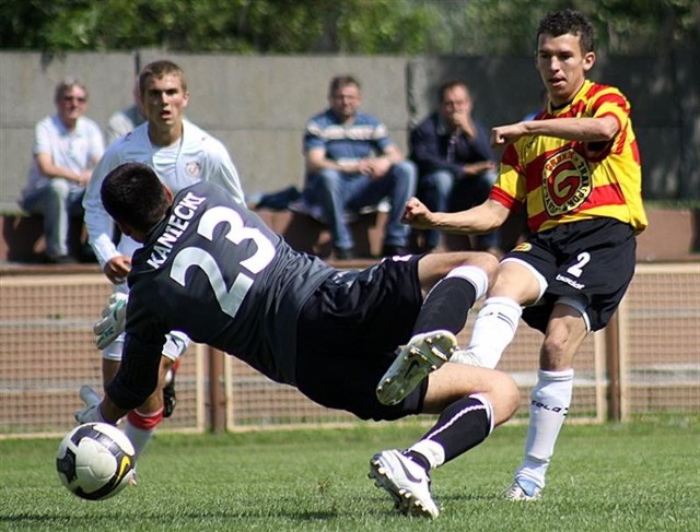 Sparing: MKS Kluczbork-Widzew LódL 7-0.