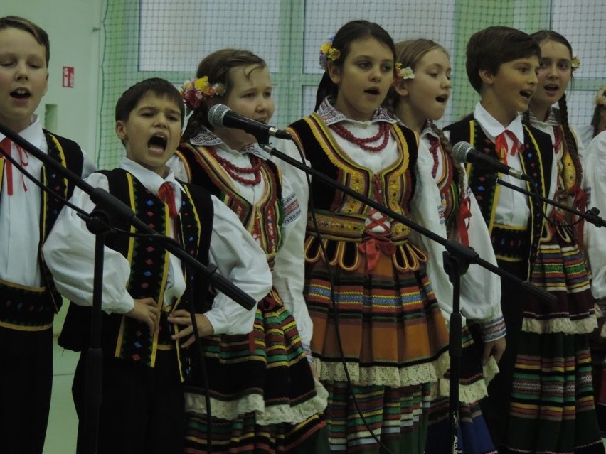 IV Festiwal Piosenki Kresowej w Rojewie [zdjęcia, wideo]