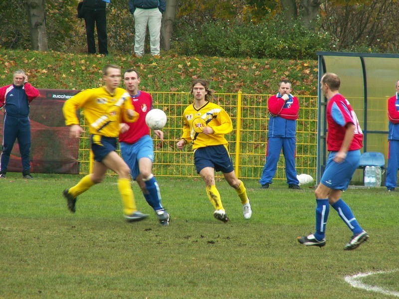 W meczu 14. kolejki IV ligi Pomorze, pilkarze Gryfa 95...