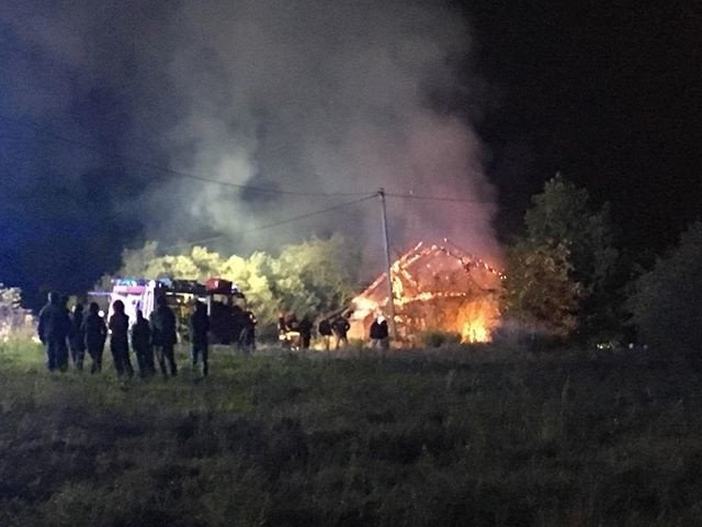 Tragedia w Mucharzu. Mężczyzna zginął w nocnym pożarze domu [AKTUALIZACJA]