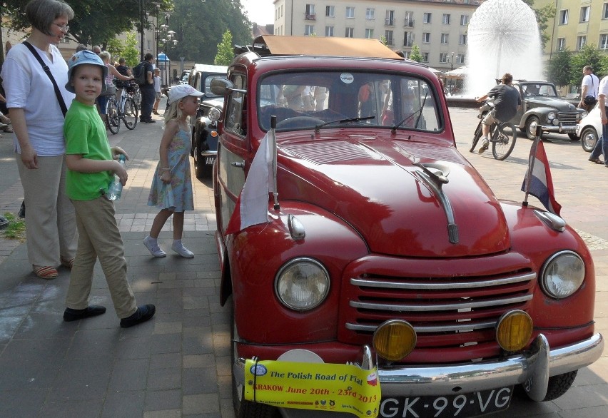 Topolino - parada fiatów w Tychach