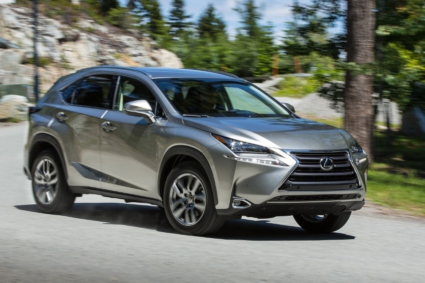 Lexus nx200t...