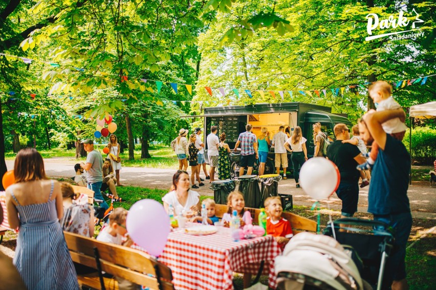 Śniadanie w Parku Andersa. Cykl śniadań w plenerze