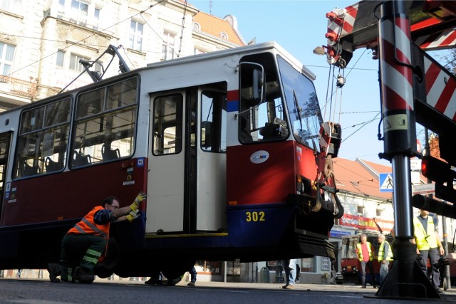 Wykoleił się tramwaj w Bydgoszczy. Pojazdy skierowane są w stronę Babiej Wsi