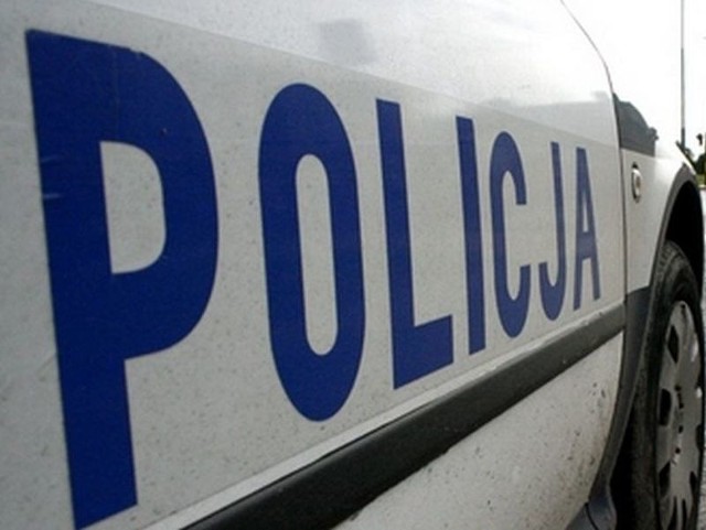 Lęborscy policjanci złapali w nocy ze wtorku na środę dwóch pijanych kierowców.