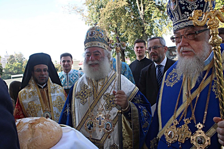 Jego Świątobliwość Teodor II i metropolita Sawa