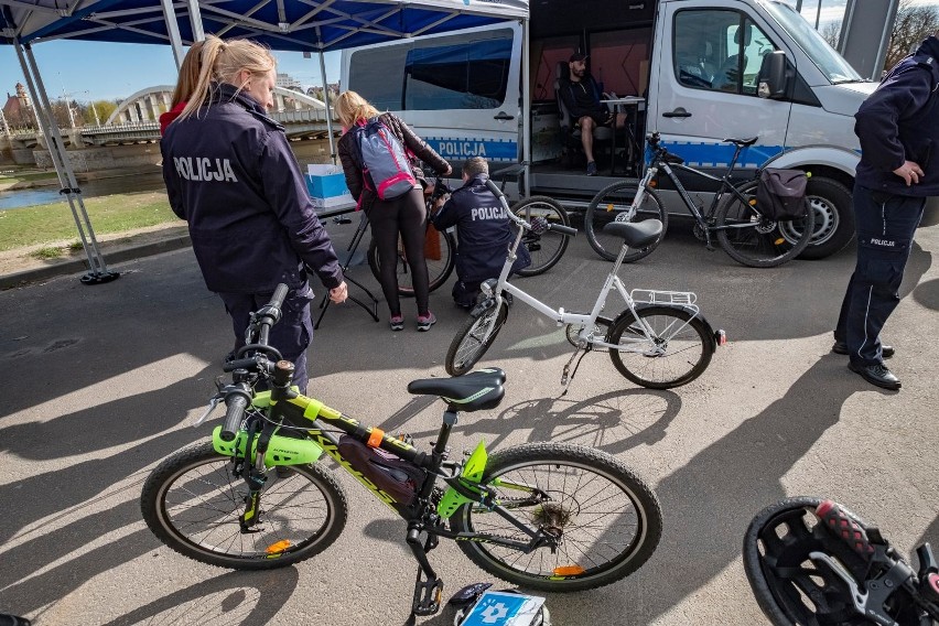 Znakowanie rowerów przez policję