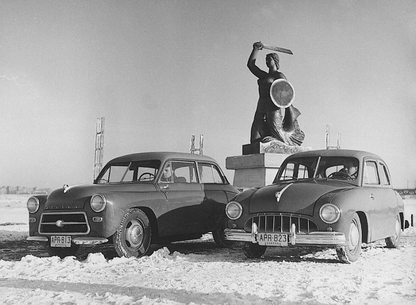 Auto zaczęto wytwarzać w marcu 1957 r. metodami...