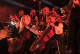 Rockowa orkiestra z Charkowa dała show w Toruniu. Pieniądze z koncertu trafią do Ukrainy