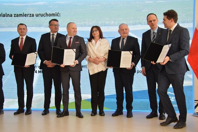 Po podpisaniu porozumienia o współpracy między gminą Stalowa Wola, PGE Energia Odnawialna S.A. i Euro-Parkiem Stalowa Wola Sp. z o.o