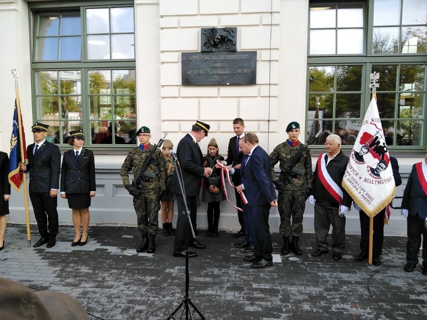 Danuta Siedzikówna ps. "Inka" patronką odnowionego dworca PKP Białystok (zdjęcia)