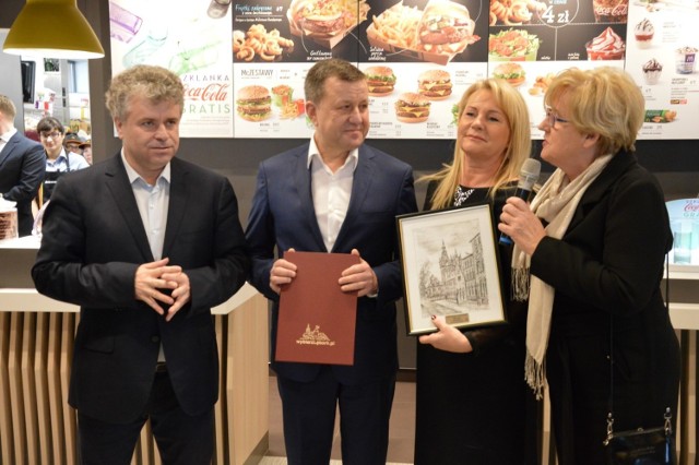 McDonald's w Lęborku - adres, godziny otwarcia