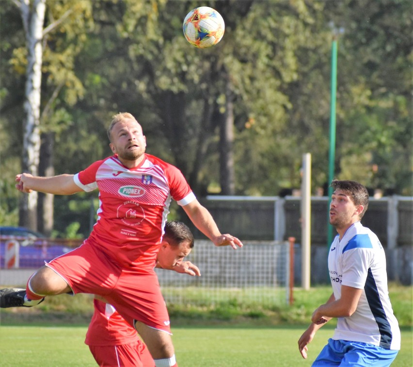 V liga piłkarska, Wadowice: Hejnał Kęty - Babia Góra Sucha...