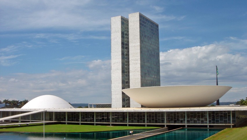 Brasilia - budynek parlamentu zaprojektowany przez Oscara...