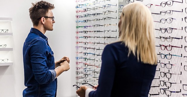 Wykonaj badanie wzroku w salonie Super Optyk | Tygodnik Ostrołęcki