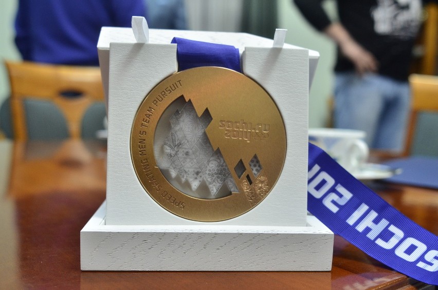 Jan Szymańskim jest pierwszym w historii medalistą igrzysk...