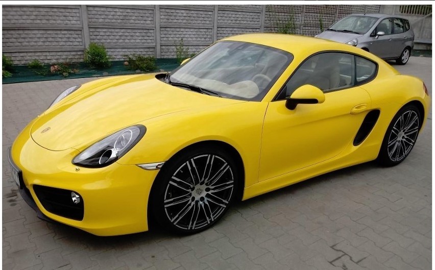 Gmina Maków sprzedała porsche. Gmina odziedziczyła porshe 981 Cayman po zmarłym mieszkańcu