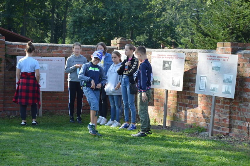 W sobotę odbyło się w Kopicach wielkie zbieranie śmieci. Około 150 osób wzięło udział w akcji