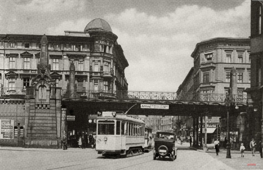 Lata 1920-1930, ulica Świdnicka i wiadukt kolejowy - widok...