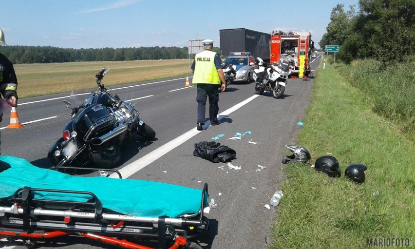 Zderzyły się dwa motocykle. Trzy osoby zostały poszkodowane 