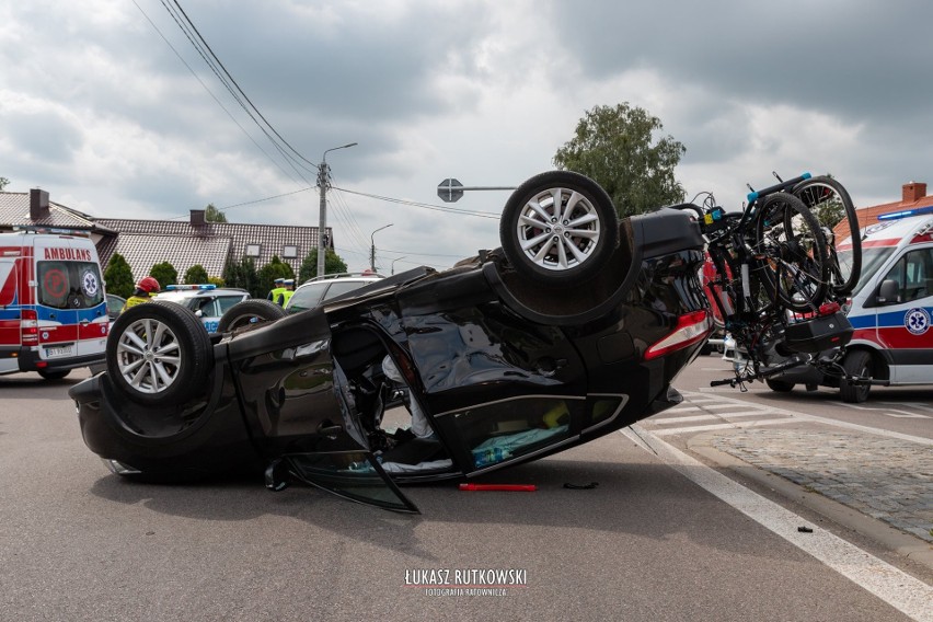 Zdjęcia z wypadku w Knyszynie wykonał Łukasz Rutkowski -...