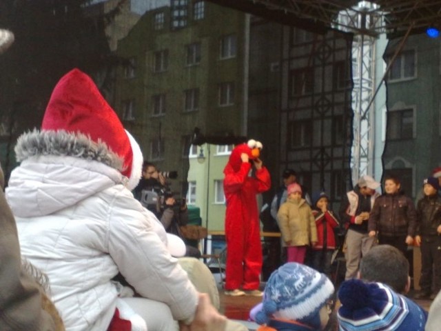 Poza Mikołajem małych gorzowian odwiedził także... Elmo!