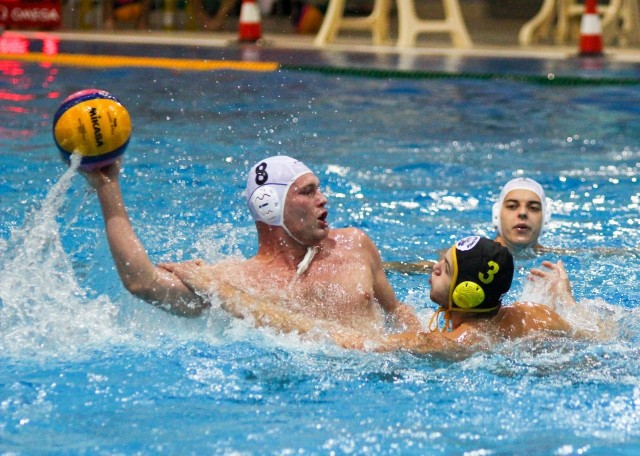 Mimo problemów kadrowych zawodnicy Waterpolo Poznań zdobyli na basenie w Gliwicach pięć punktów