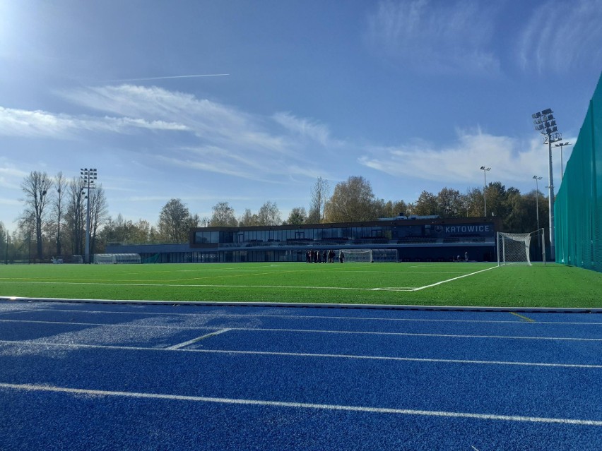 Nowy stadion na ul. Asnyka zostanie otwarty w Katowicach w...