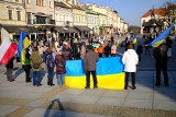 Nigdy więcej wojny! Solidarni z Ukrainą. Manifestacja na rzeszowskim Rynku [ZDJĘCIA]