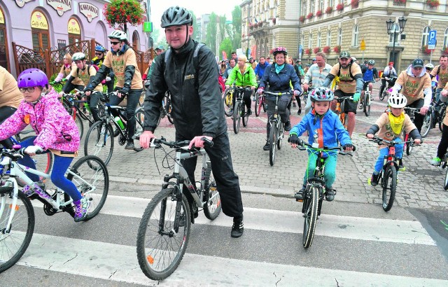 Rowerzyści nad Biała rosną w siłę - jest ich wielu nie tylko w rajdach, ale i podczas weekendów