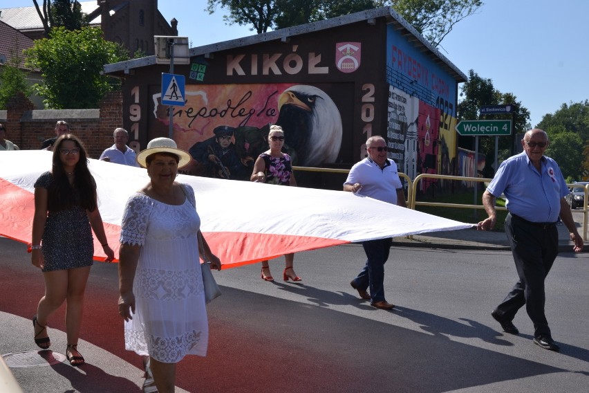 Kikół uroczyście obchodził Święto Wojska Polskiego. Uroczystości zgromadziły wielu mieszkańców!