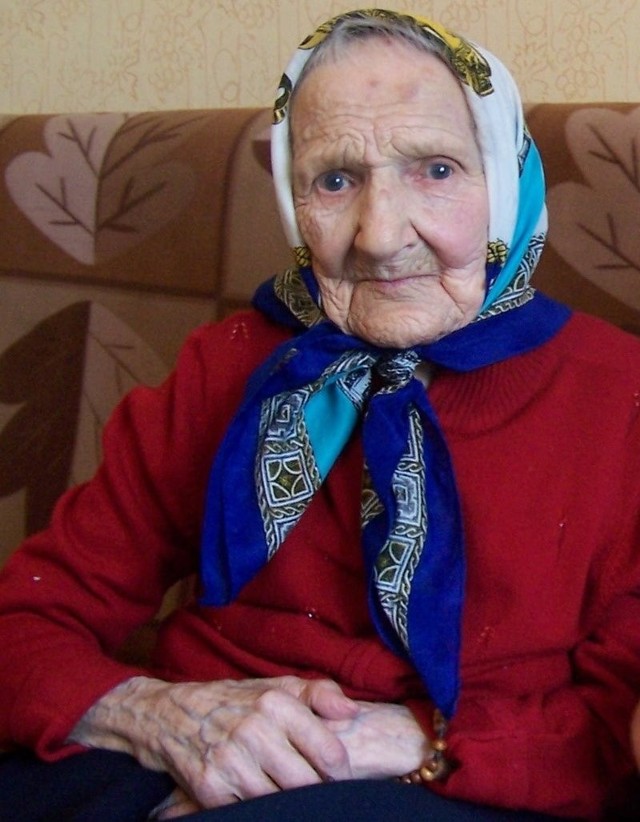 Anna Kubat (1906-2012).