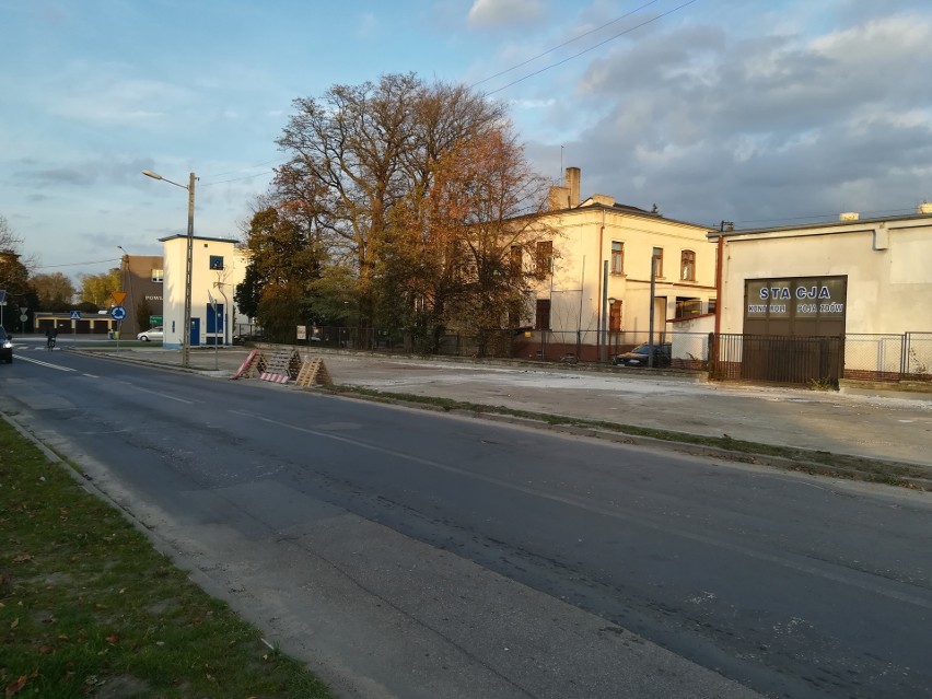 W Łasku przebudowują parking - do remontu są także dwie ulice w Kolumnie ZDJĘCIA