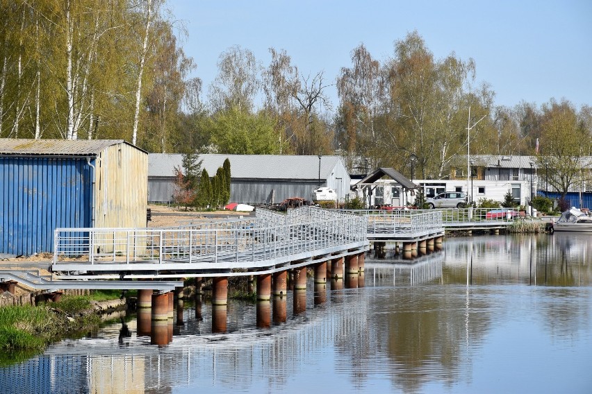 Bulwary nad Łarpią. Kto je wykończy? Obecny wykonawca straci pracę