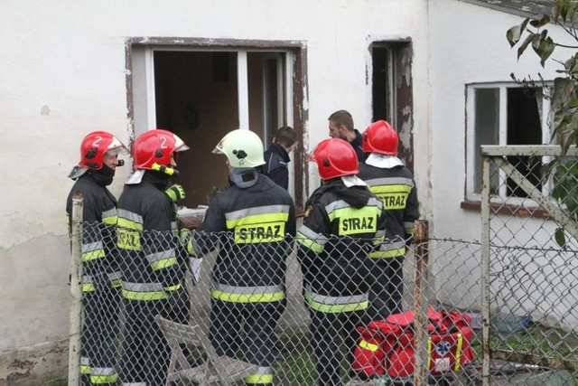 W czasie eksplozji w domu przebywały 4 osoby. Na szczęście nic im się nie stało