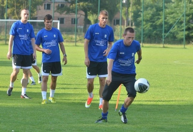 Piłkarze ŁKS przygotowują się do inauguracji III ligi.