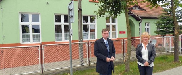 W ostatnim czasie zmodernizowano przedszkola w Wielu i Karsinie. Od września dzieci mogą uczęszczać do przedszkoli w pełnym wymiarze godzin.