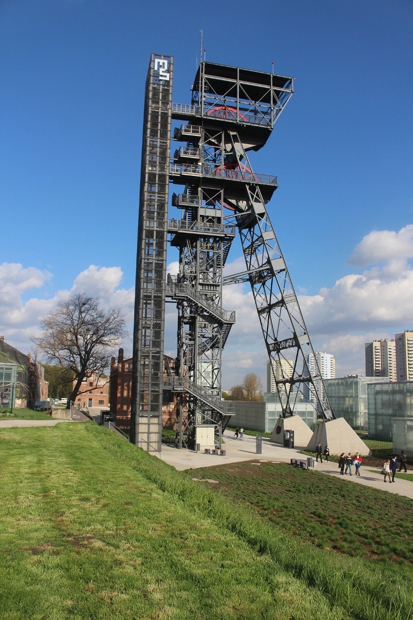 Muzeum Śląskie w Katowicach: Wieża widokowa już otwarta. Widoki zapierają dech ZDJĘCIA