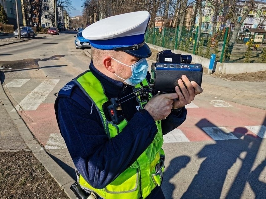 Akcja "Prędkość" na Podlasiu. Wzmożone patrole policji na drogach w regionie [13.08.2021]