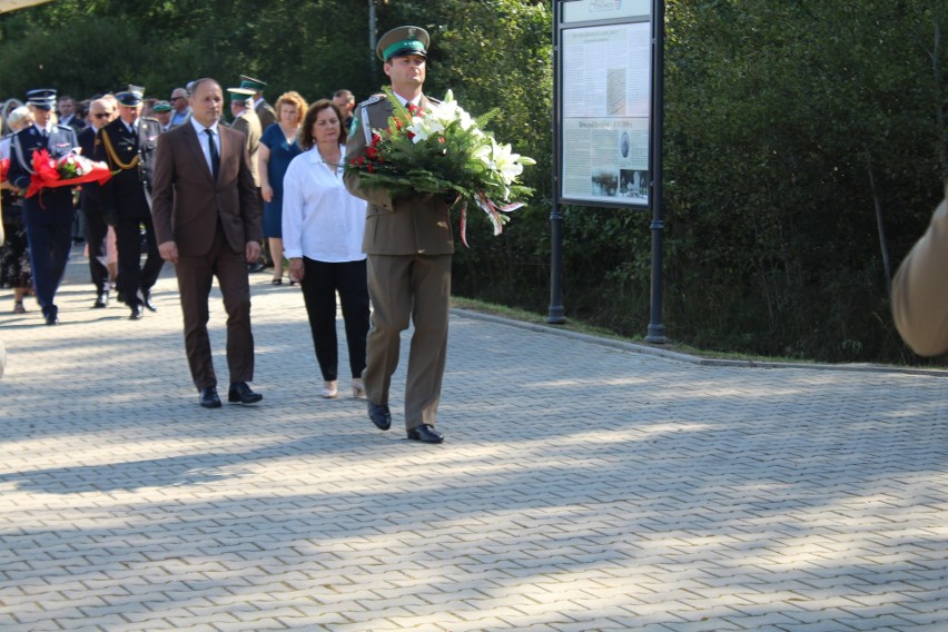 Dwudniowe uroczystości z okazji 84. rocznicy Bitwy Pod Barakiem odbyły się w Szydłowcu i Baraku. Zobaczcie zdjęcia