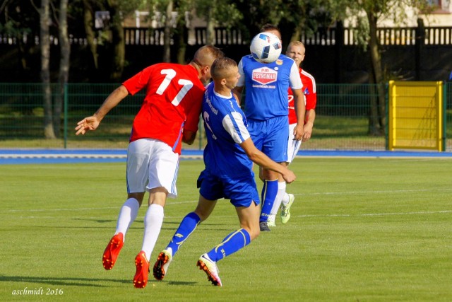 W sobotnim meczu 4. kolejki V ligi, grupy II klasy okręgowej Szubinianka Szubin wygrała ze Zjednoczonymi Piotrków Kujawski 1:0 (0:0). Bramkę na wagę trzech punktów dla szubinian strzelił w 72. minucie Marek Gwit.