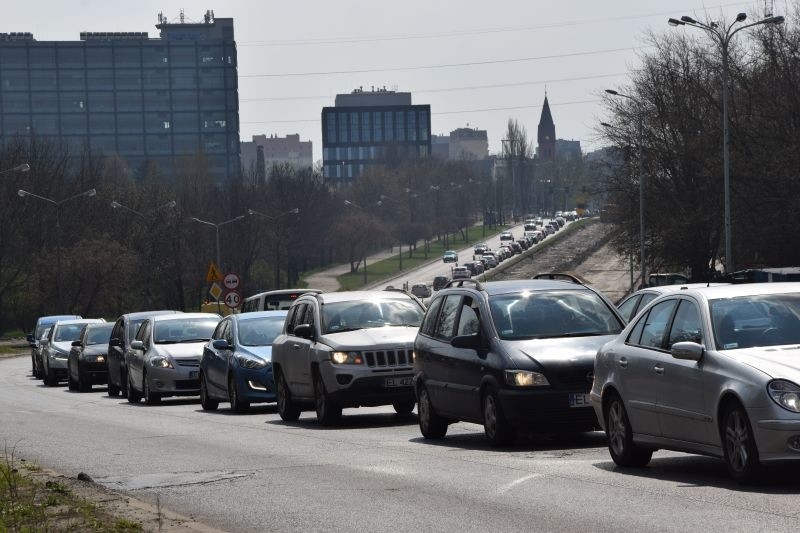 DOZ Maraton Łódź 2019 Ruch tylko po jednym pasie. KORKI [zdjęcia]