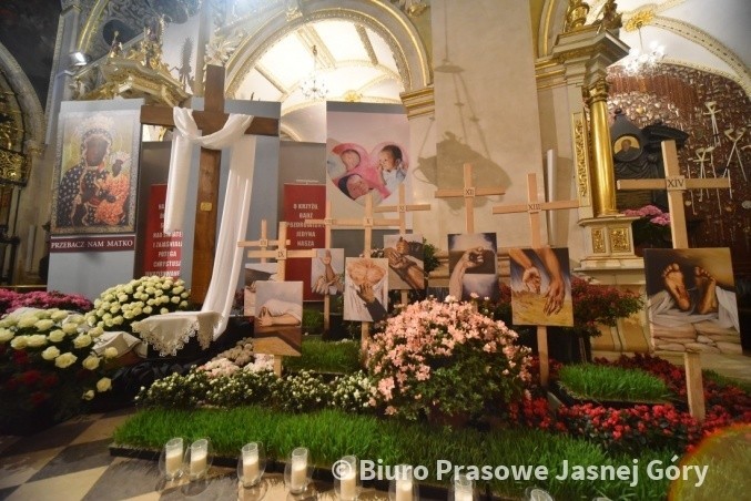 Grób Pański na Jasnej Górze. W tym roku nawiązuje do marszów...