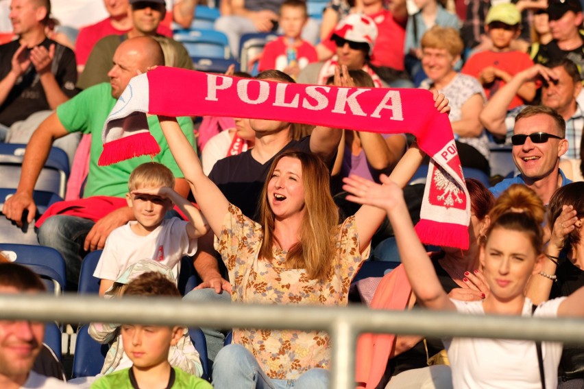 Kibice na meczu Reprezentacji Artystów Polskich na Arenie Lublin. Znajdź się na zdjęciach! [FOTO, WIDEO]