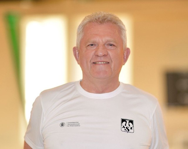 Piotr Czaczka to były piłkarz ręczny Gwardii Opole i Śląska Wrocław. Obecnie pracuje na uczelni.